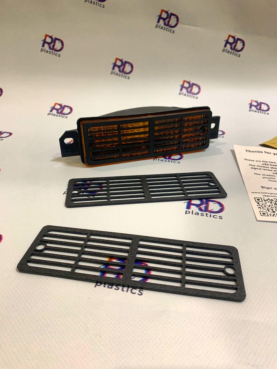 BMW E30 turn signal shades / covers early 318 325