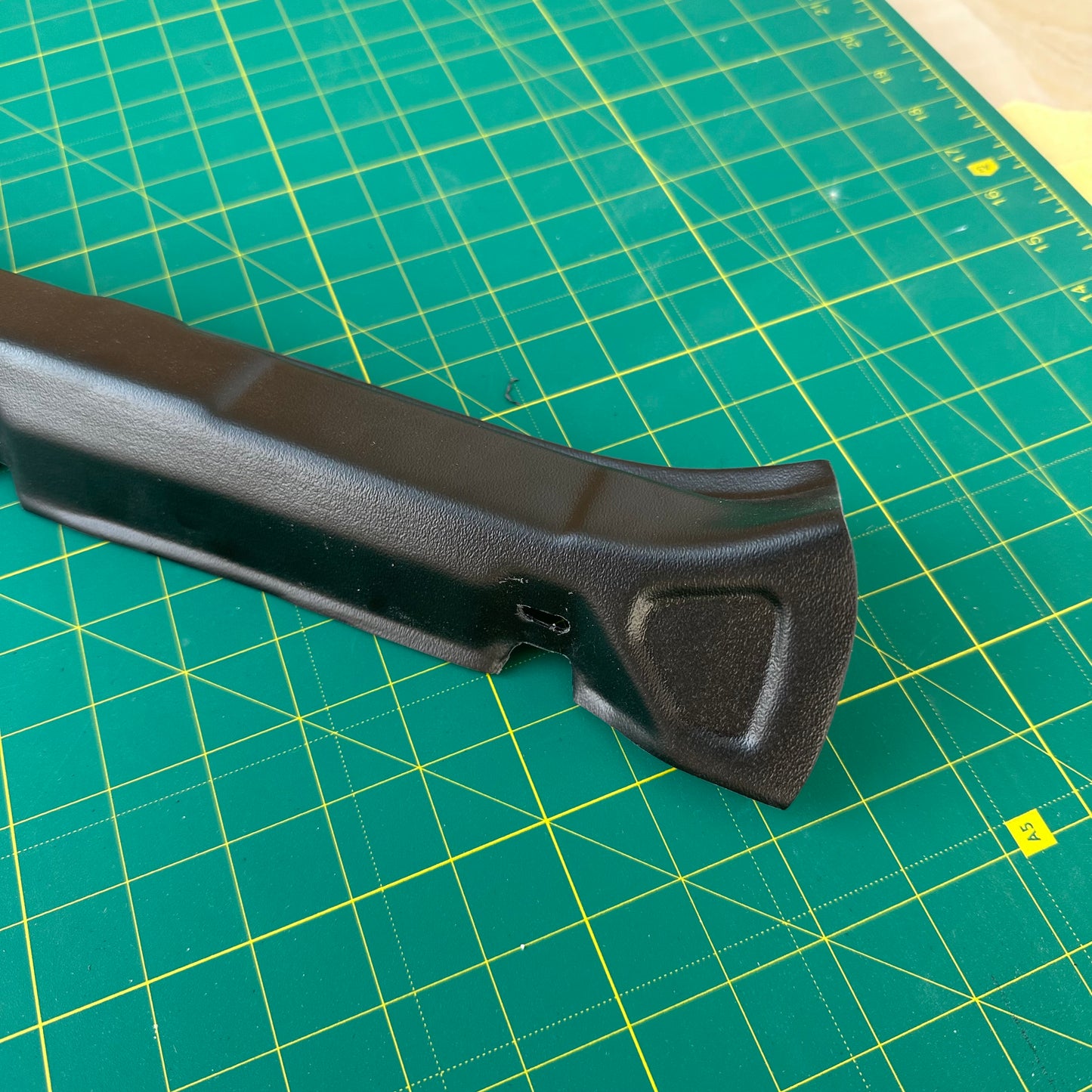 VW JETTA MK2 KOFFERRAUMVERKLEIDUNG (KOFFERRAUMVERKLEIDUNG INNEN UNTER DER HECKKLAPPE)