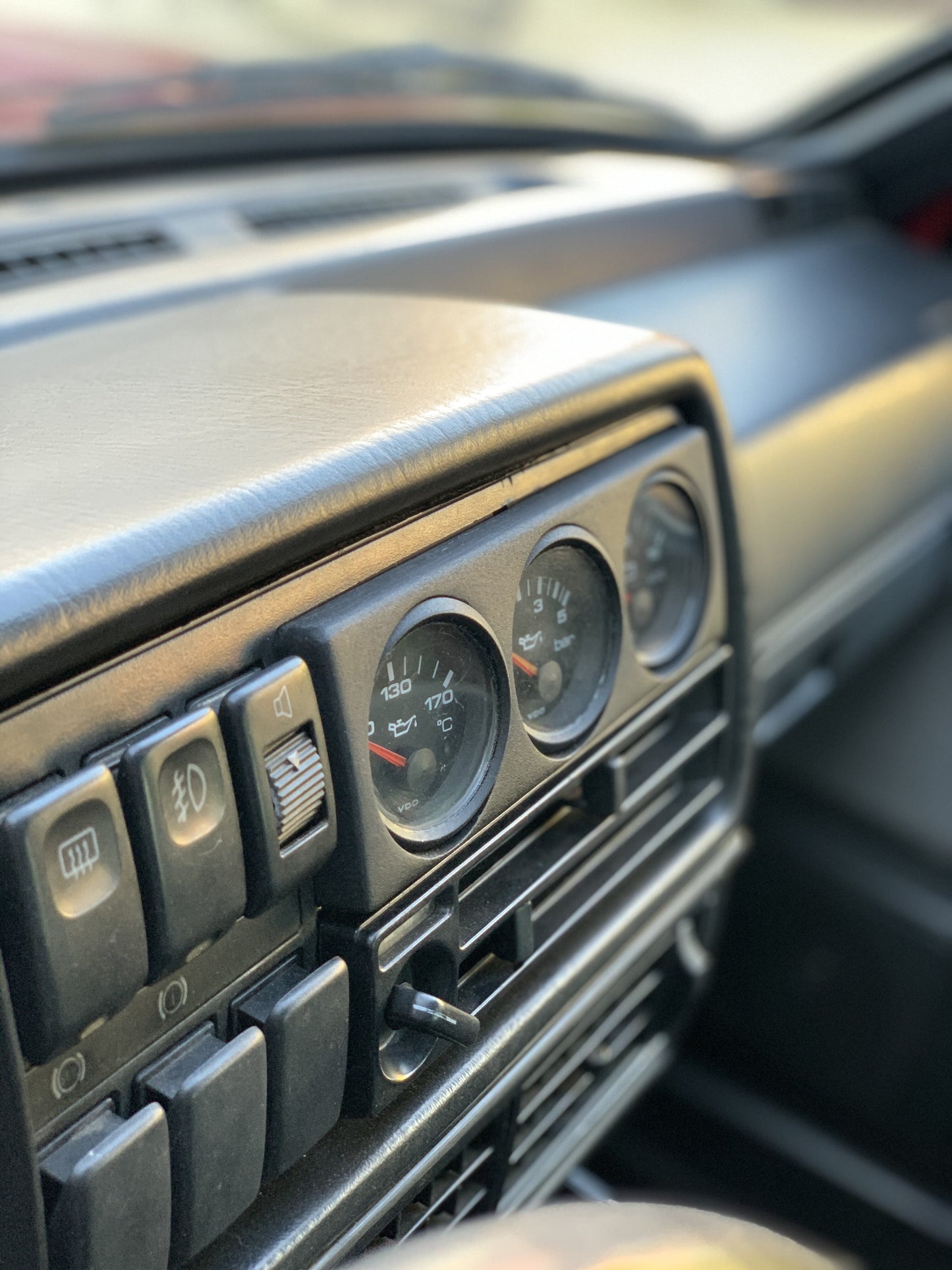 Panel indicador VDO 52mm para ranura de radio VW GOLF MK2 JETTA GTI 16V G60